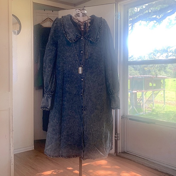 Stone Washed Denim Pearl Button Dress Size S w/ Pockets! - Picture 1 of 7